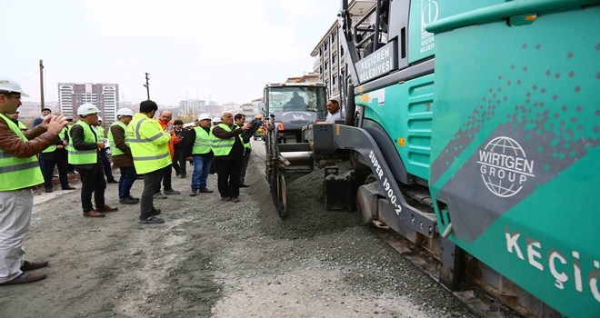 BETON YOL ATÖLYE ÇALIŞMASI KEÇİÖREN´DE YAPILDI
