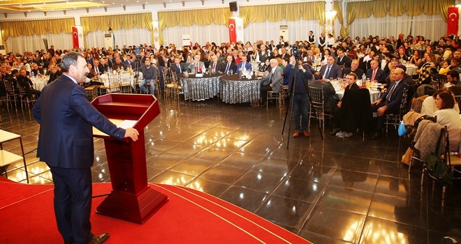 BAŞKAN DEMİREL ÖĞRETMENLERLE BULUŞTU