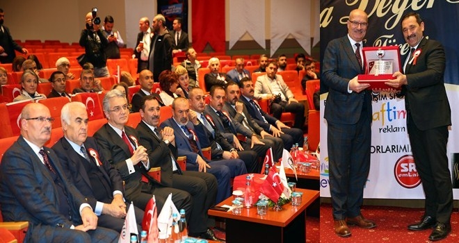 BAŞKAN DEMİREL´E ÖDÜL