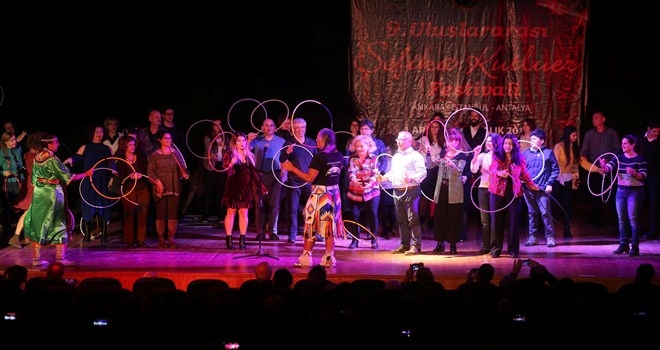 Yenimahalle´de Kızılderili Rüzgârı