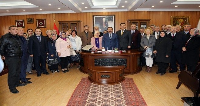 KIRIKKALELİLER´DEN DEMİREL´E TEŞEKKÜR ZİYARETİ