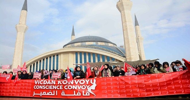 Kahramankazanlı kadınlar Vicdan Konvoyu´nada destek verdi