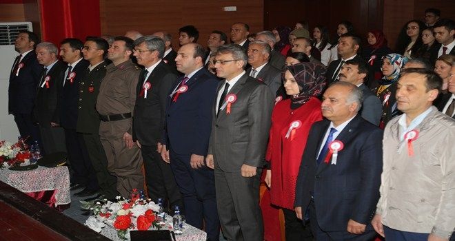 İSTİKLAL MARŞININ KABULÜNÜN 97. YILDÖNÜMÜ  KUTLANDI 