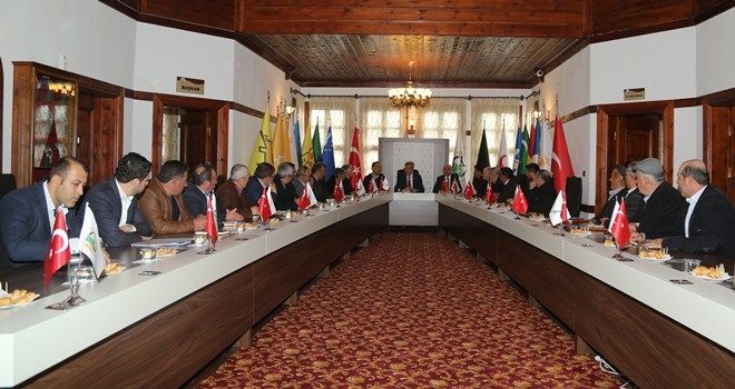 BAŞKAN KAPLAN MUHTARLARLA BİR ARAYA GELDİ