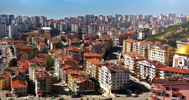 ŞAMPİYON DEĞİŞMİYOR