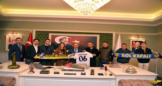 Kayahan´ın anısı kütüphanede yaşatılacak 
