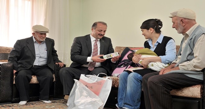 İlk hediyeleri Mamak Belediyesi´nden 
