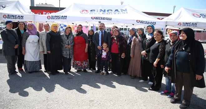 HANIMLAR HEM ÜRETİYOR HEM KAZANIYOR