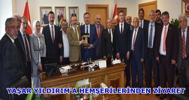 KIZILCAHAMAM BELEDİYESİ´NDEN YAŞAR YILDIRIMA NEZAKET ZİYARETİ