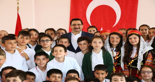BAŞKAN AK´TAN OKUL ZİYARETLERİ