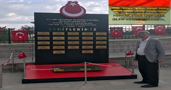 Beypazarı Şehitliğine, Şehitlerin İsmi Yazılı Anıt