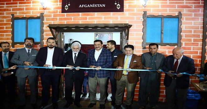 AFGAN GECESİNDE TERÖR LANETLENDİ