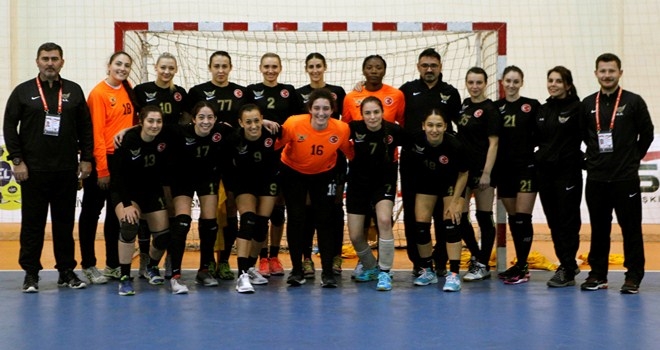 Kadınlar Hentbol Süper Ligi perdelerini kapattı