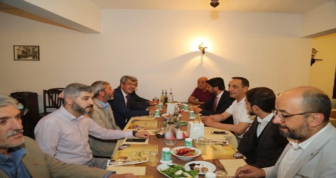 Şehit Aileleri ve Gazilere İftar Programı Düzenlendi