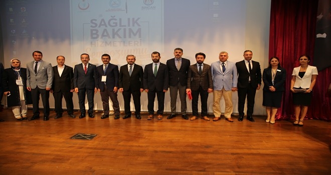 SİNCAN´DA ?SAĞLIK BAKIM HİZMETLERİ´ SEMPOZYUMU DÜZENLENDİ