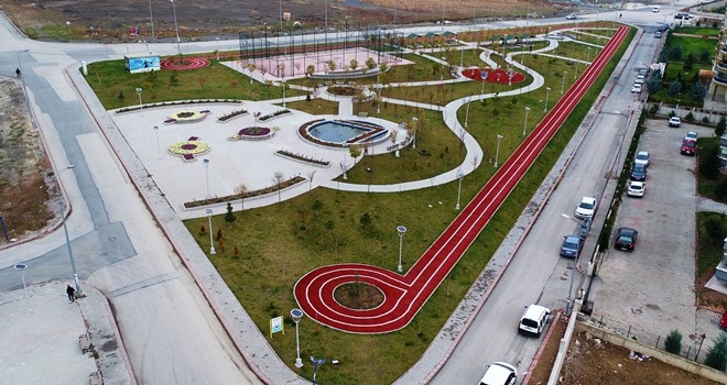 Yenimahalle hem park yapıyor hem tasarruf