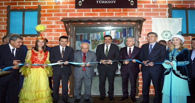 KEÇİÖREN´DE SAHNE TÜRKSOY´UN