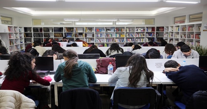 Gençler KPSS´de sona yaklaştı 