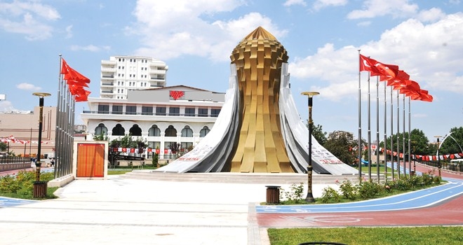 KEÇİÖREN 15 TEMMUZ´UN YIL DÖNÜMÜNDE NÖBETTE