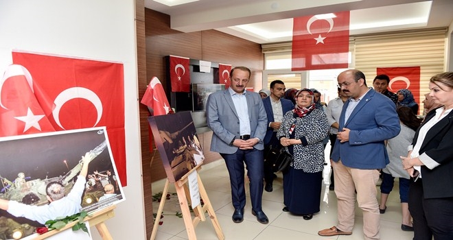 Mamaklı kadınlardan 15 Temmuz sergisi