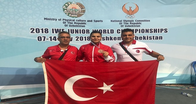 ?Dişi Herkül? dünya üçüncüsü