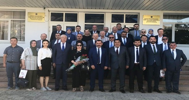 ANAYURTTAN ATAYURDA KARDEŞLİK KÖPRÜLERİ