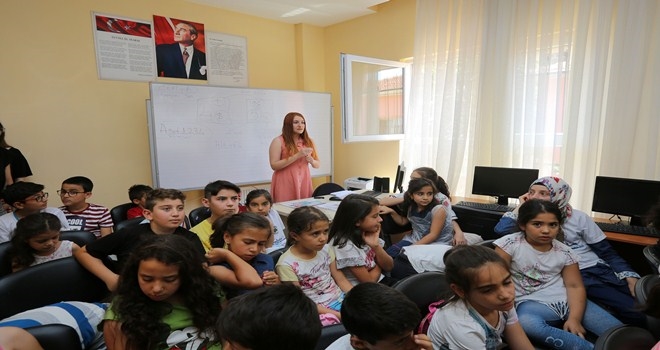 Avcılar Kurs Merkezinde LÖSEV eğitimi