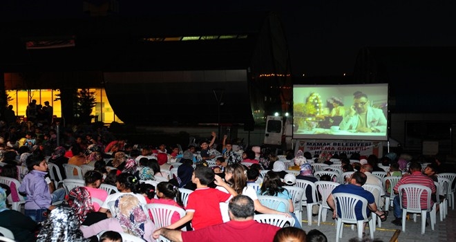 Sinema Akşamları Başlıyor
