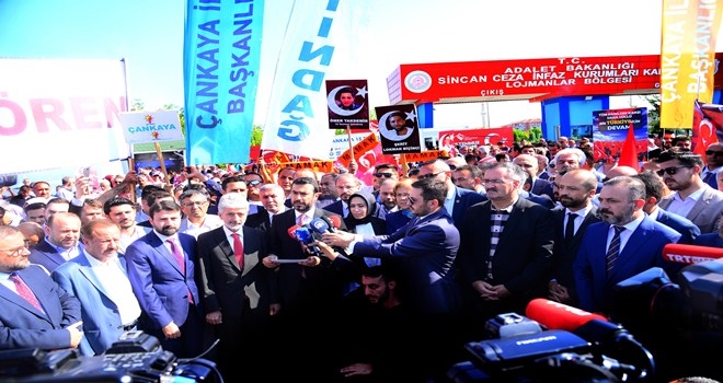 Adalet nöbeti sürüyor