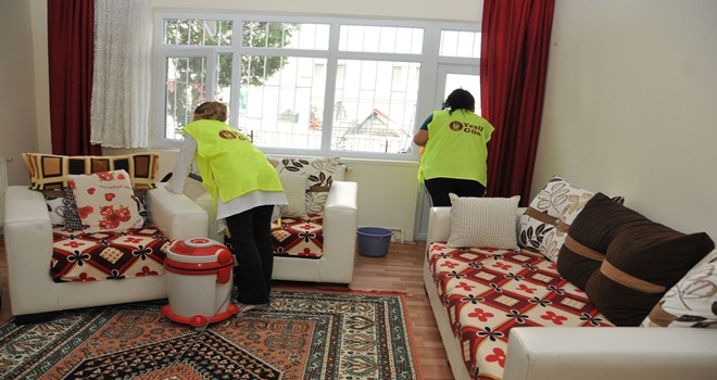 KEÇİÖREN BELEDİYESİ MERHAMET ELİNİ UZATIYOR
