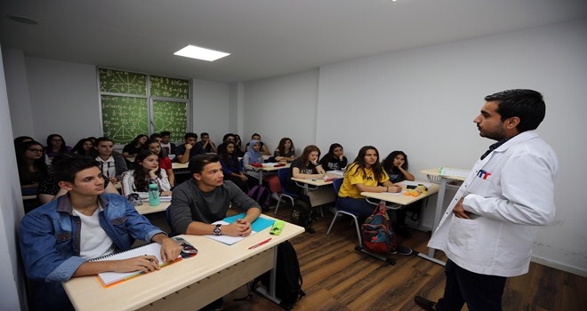 Yenimahalle kurslarında ilk ders zili çaldı
