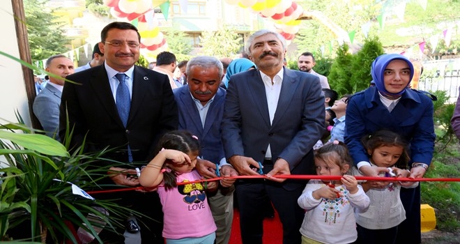 YENİ DÖNEMDE MİNİKLERE TEBRİK ZİYARETİ