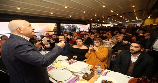 Başkan Yaşar, ?Önceliğimiz gençler?