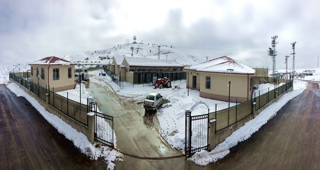 YENİ BARINAK SOKAK HAYVANLARINI MİSAFİR ETMEYE BAŞLADI
