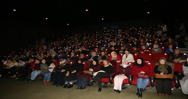 ETİMESGUT´TA SİNEMAYA GİTMEYEN KALMASIN