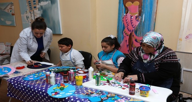 YENİMEK Kurs Merkezleri hayata bağlıyor