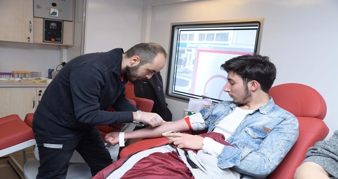 Kızılay´a Mamak Belediyesi´nden Destek