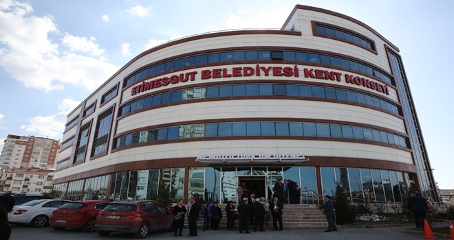 ETİMESGUT BELEDİYESİ KENT KONSEYİ´NDE HERKESE YER VAR