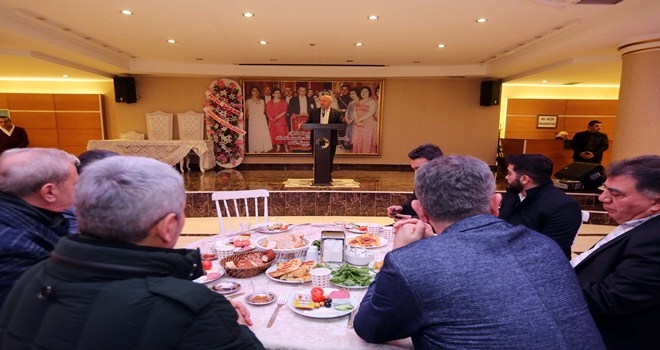 Başkan Yaşar esnafla dertleşti