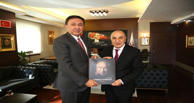 KIRGIZ BÜYÜKELÇİDEN ALTINOK´A ZİYARET