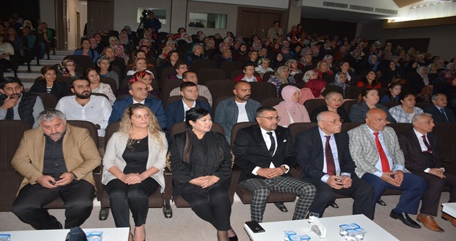 OSTEOPOROZ GÜNÜNE ÖZEL SEMİNERE BÜYÜK İLGİ