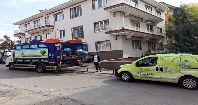 KEÇİÖREN´DE AMBALAJ ATIKLARI EVLERDEN ALINIYOR