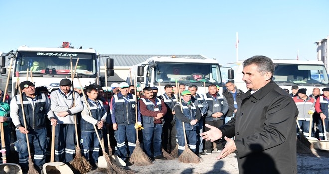 Temizlik avcıları iş başında