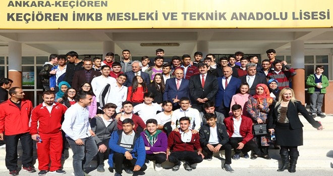 EFSANE BAŞKAN LİSELİLERLE BULUŞTU