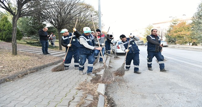 Köşe bucak temizlik tüm hızıyla devam ediyor