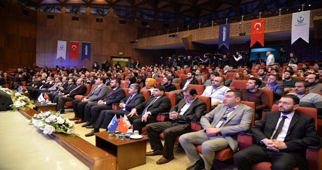 ?Orta Doğu´da Yeni Dengeler? konuşuldu