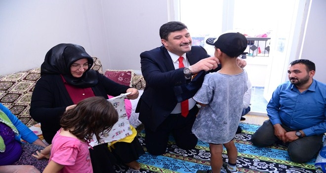 Soğuklarda içleri ısıtan yardımlar