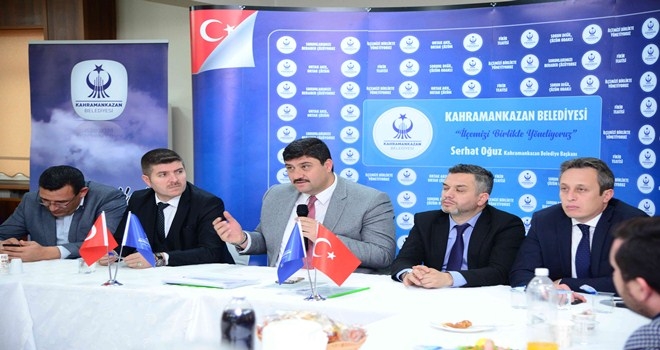 Başkan Oğuz muhtarlarla buluştu