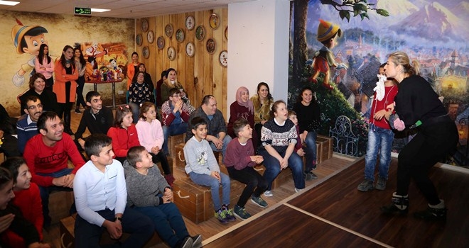 Engeller, Çocuk Müzesi´nde kayboldu
