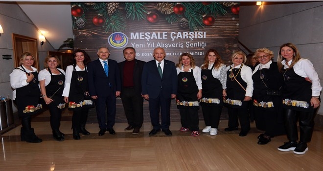 Yaşar, eğitim gönüllüleri ile bir araya geldi 